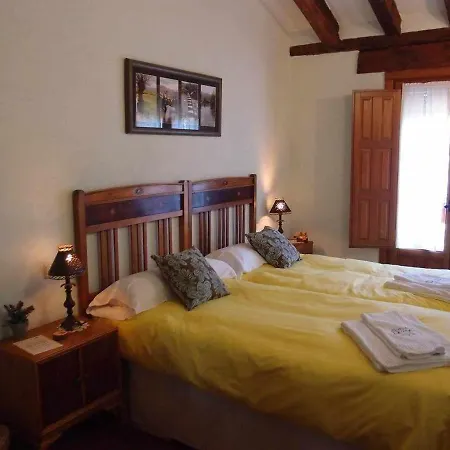 El Mirador De La Cigueena Çiftlik konaklama Cabanillas del Monte