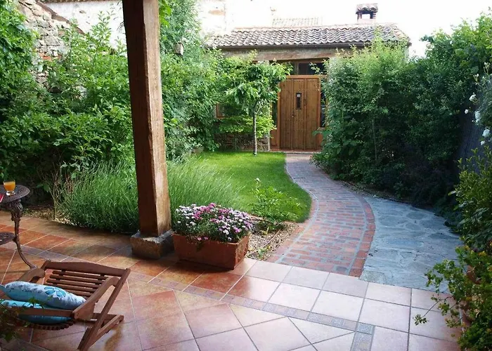 Casa Rural El Mirador De La Cigueena - En La Sierra A 10 Min De Segovia *